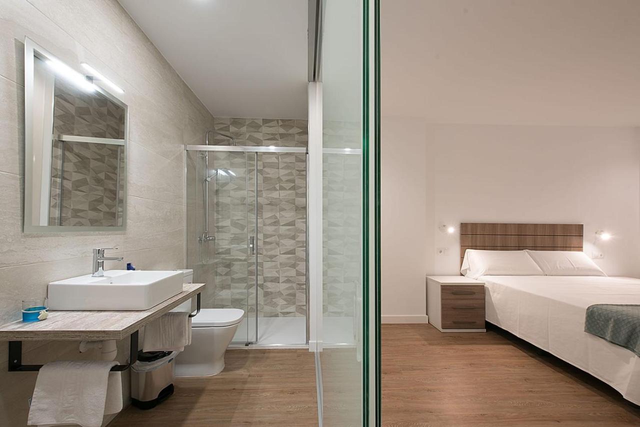 Hostal Beach Santa Pola Buitenkant foto