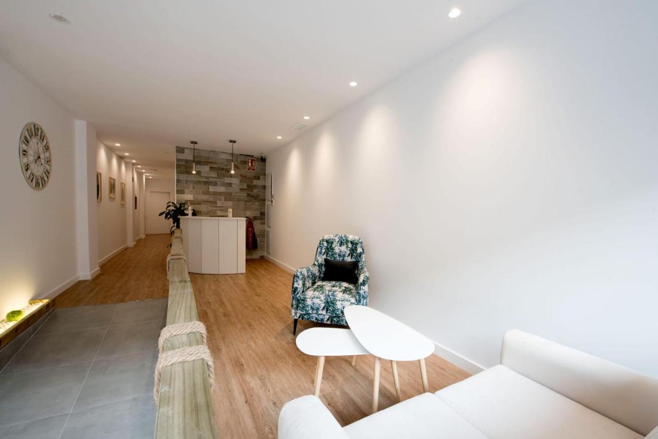 Hostal Beach Santa Pola Buitenkant foto